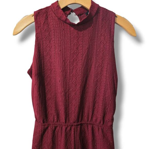 Max + Ash Burgundy Sleeveless Button-Back Lined Jumpsuit with Women’s Medium - Picture 3 of 9